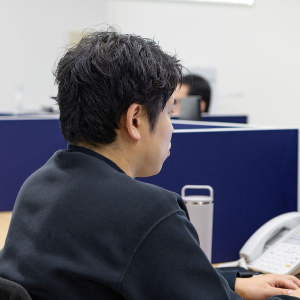 社員